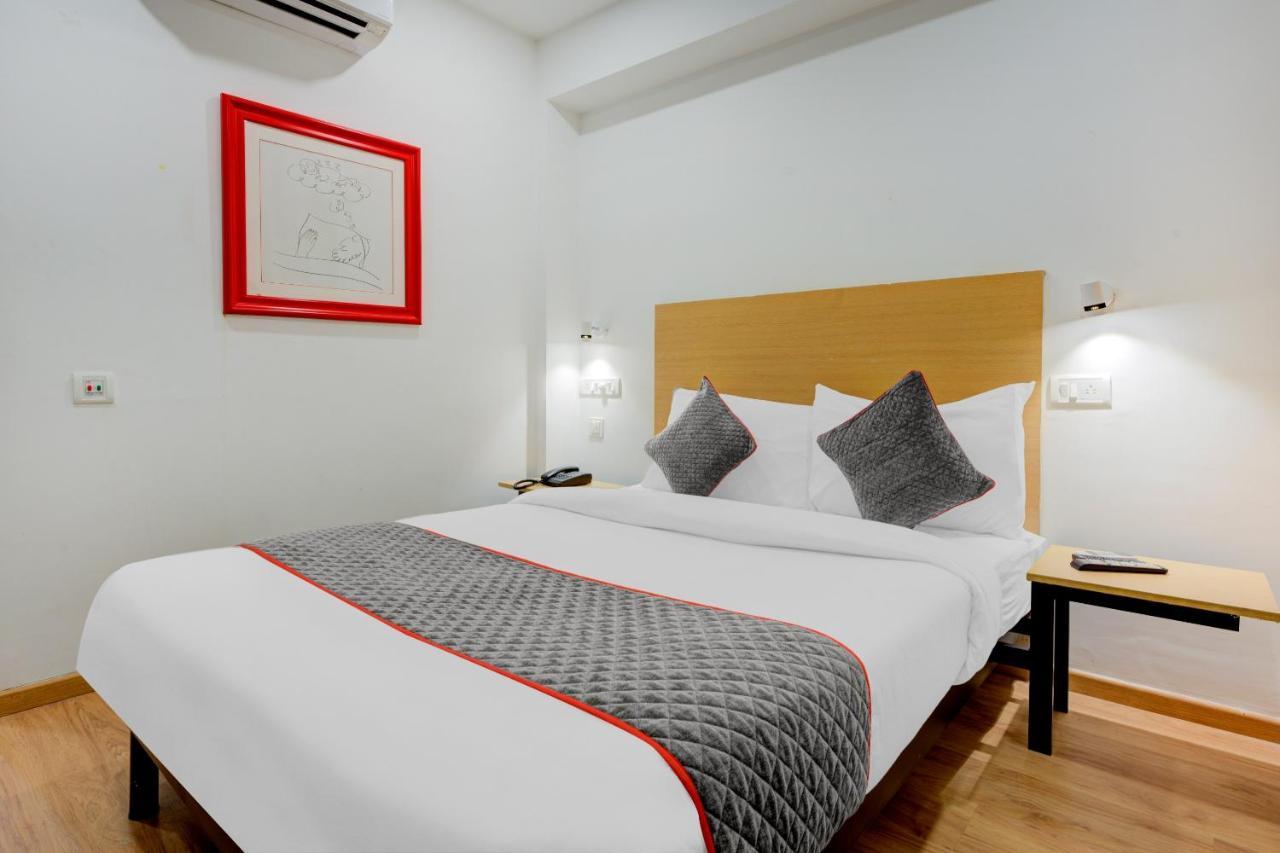 מלון צ'נאי Oyo Townhouse 74871 Thoraipakkam מראה חיצוני תמונה